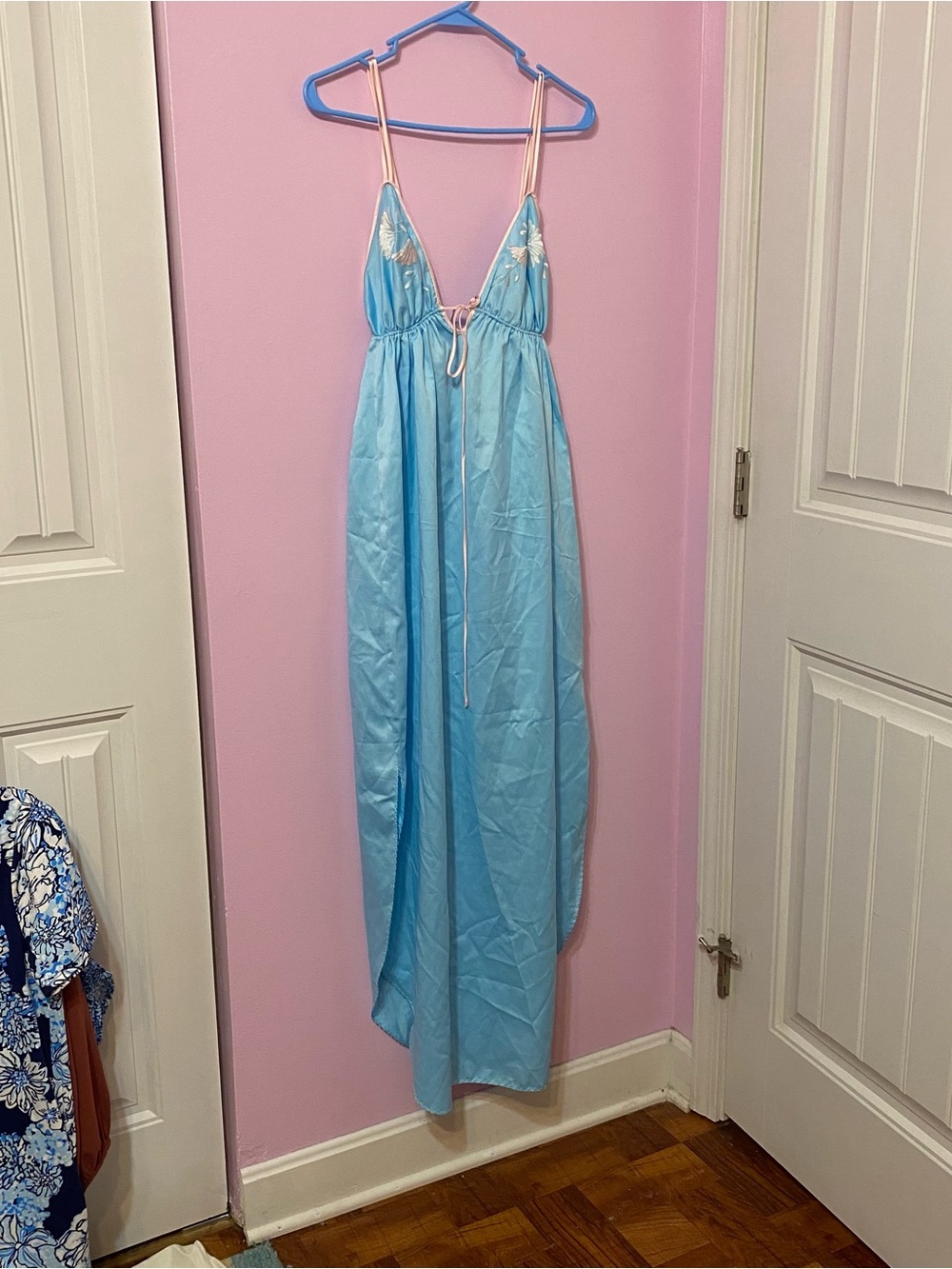 Vintage Natori blue & pink slip PJ Nightgown with embroidered floral size Medium